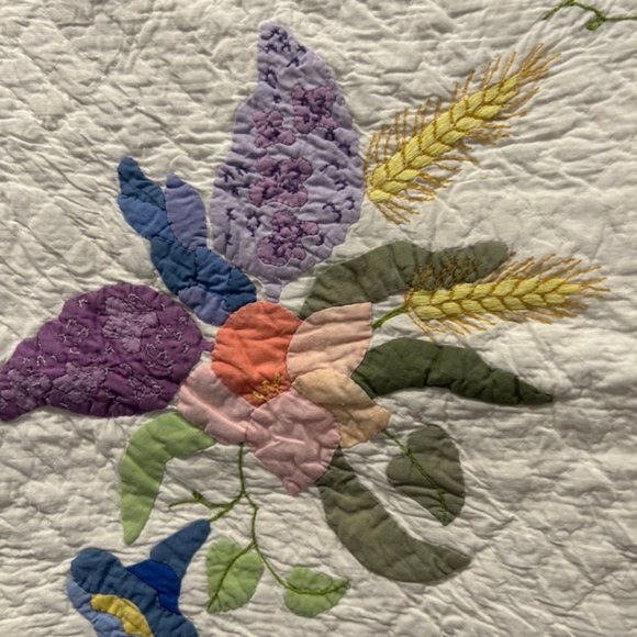 Judi Boisson Vintage Hand Made yellow floral signed Quilt Pillow cover 2… - Picture 4 of 6